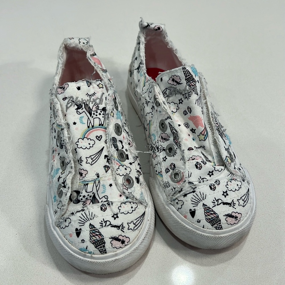 Girls size 12 Blowfish loafer